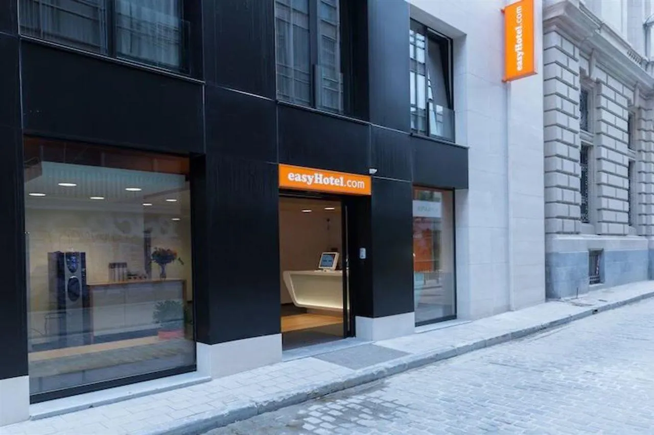 *** Hotel Easyhotel Brussels City Centre Belgium