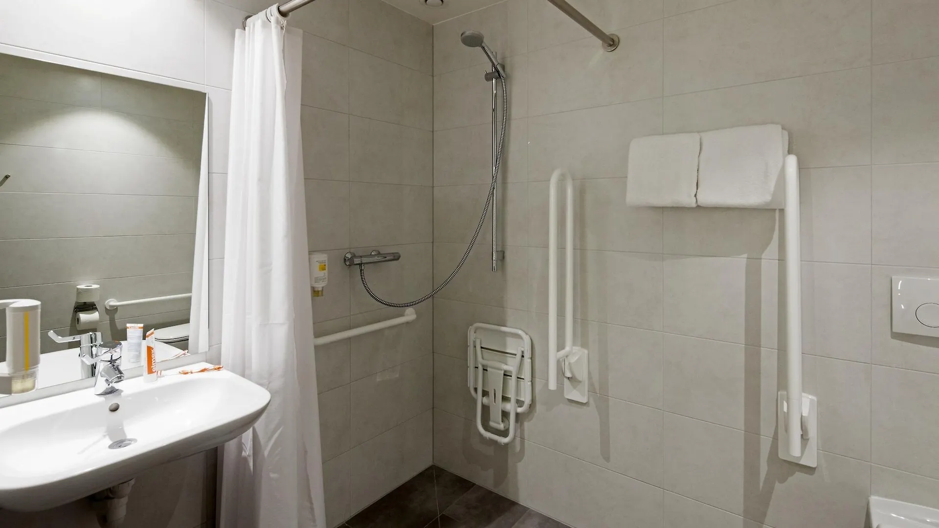 Easyhotel Brussels City Centre