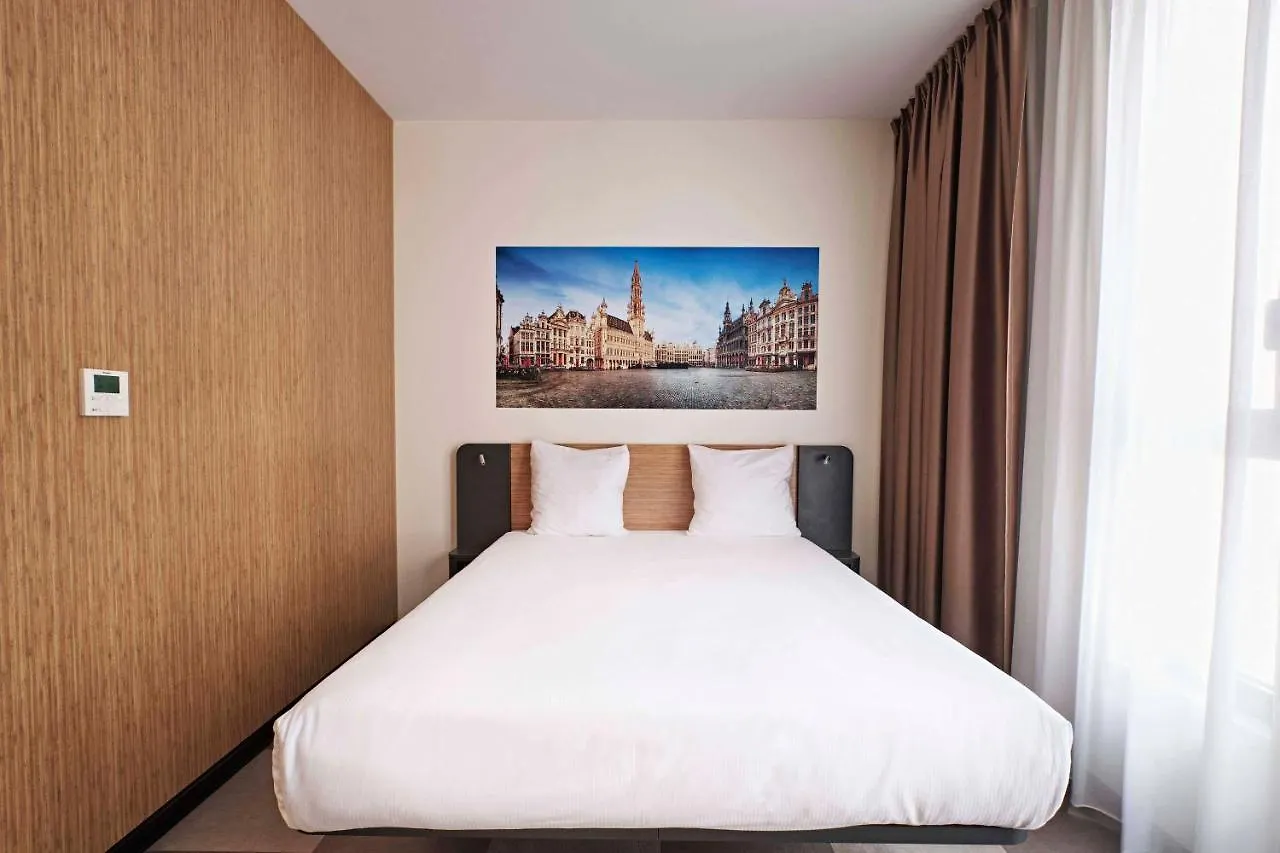Easyhotel Brussels City Centre 3*,  Belgium