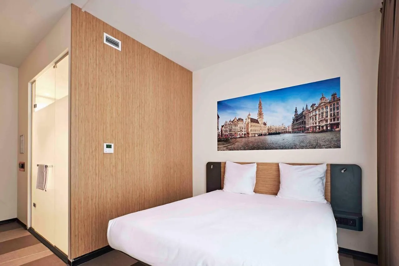 Hotel Easyhotel Brussels City Centre
